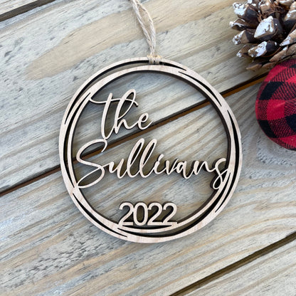 2025 Interlocking Circles Ornament - Personalized Family Name Unity Symbol - Dated Marriage Keepsake