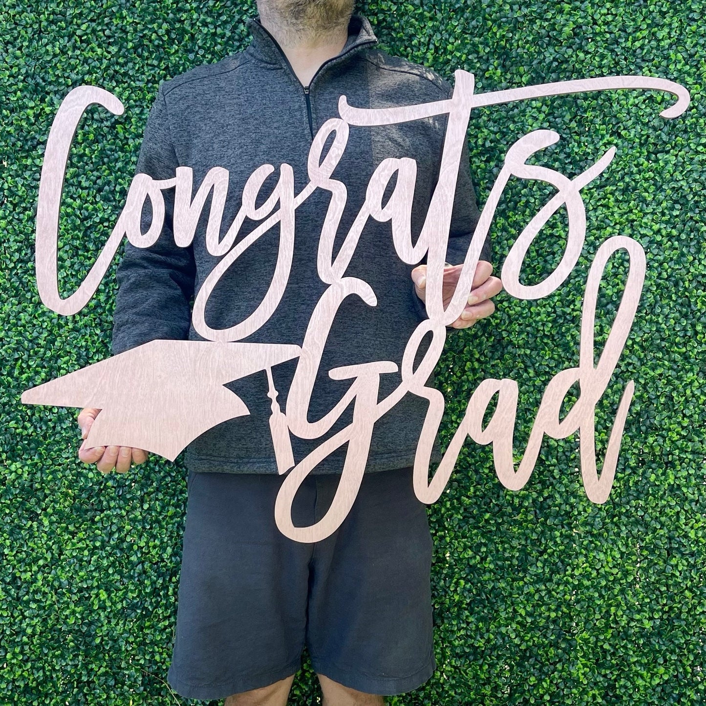 Congrats Grad 2026 Wood Sign - Graduation Backdrop - Photoshoot Senior Sign Gift