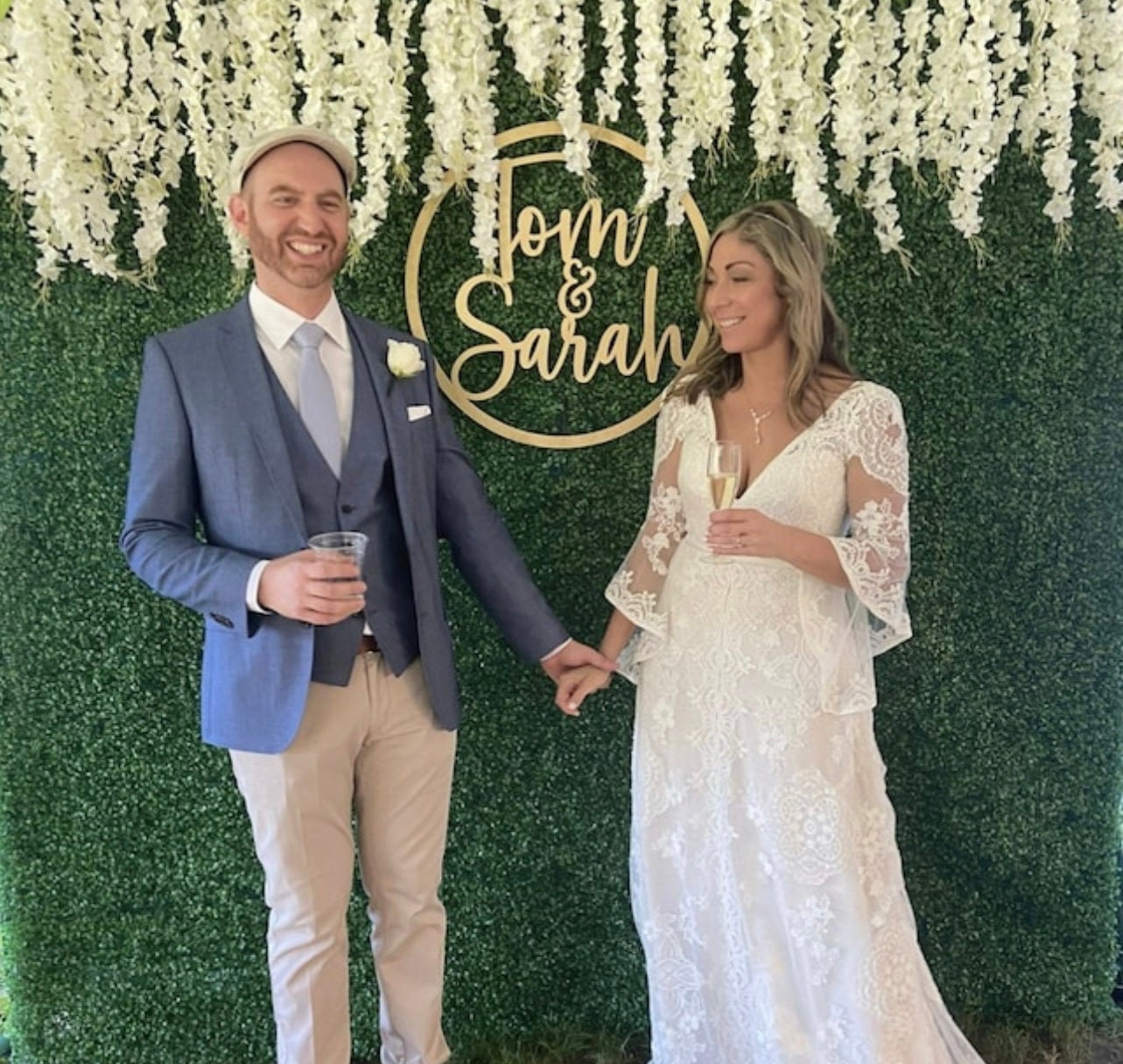 Custom Circle Name Sign - Large Wedding Backdrop Sign - Personalized Name Sign For Events