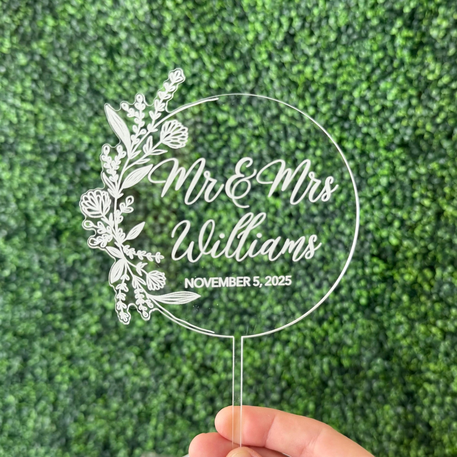 Personalized Mr & Mrs Cake Topper | Engraved Clear Acrylic Wedding Topper with Names Date | Floral Custom Wedding Decor
