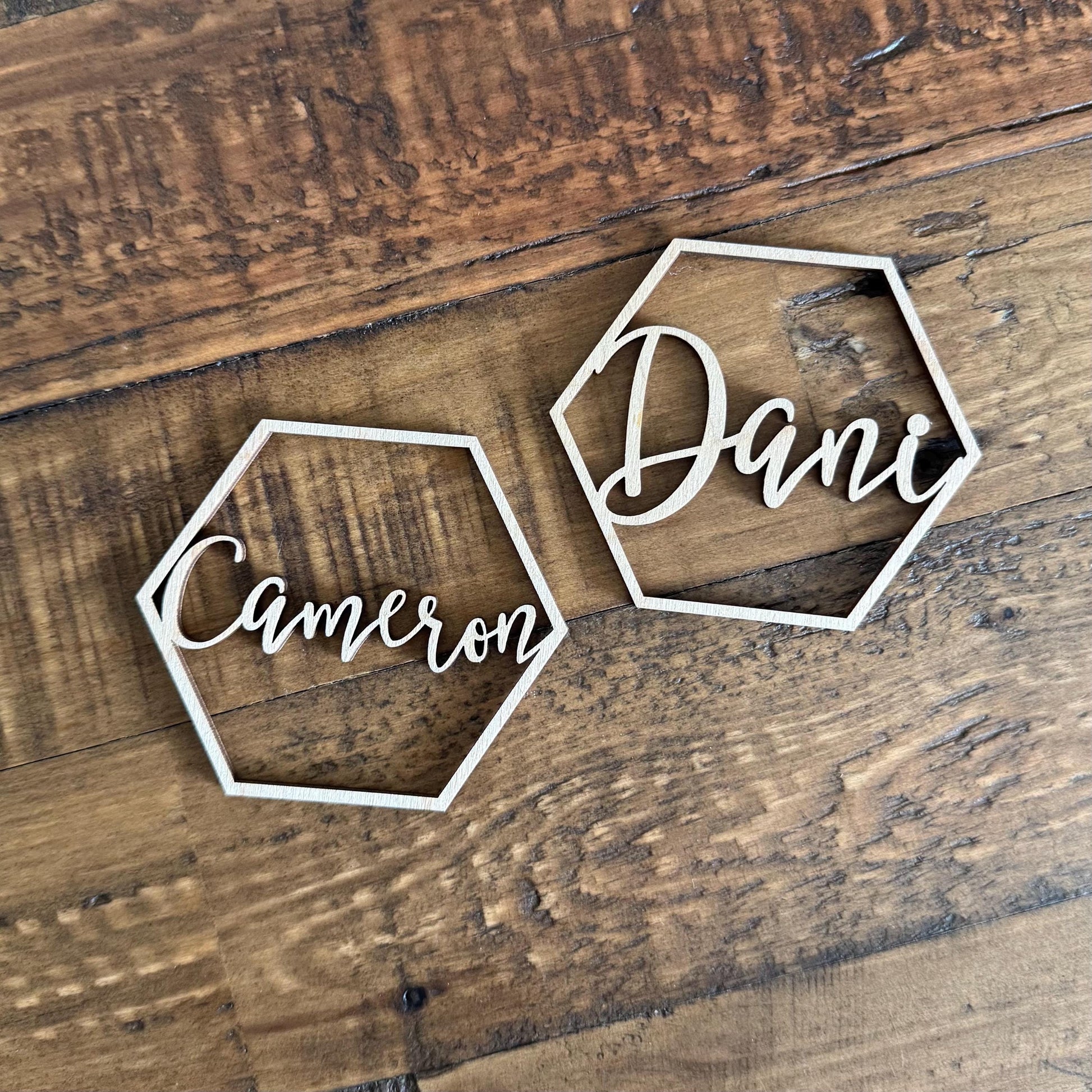 Custom Wedding Place Cards with Names – Personalized Guest Name Cards