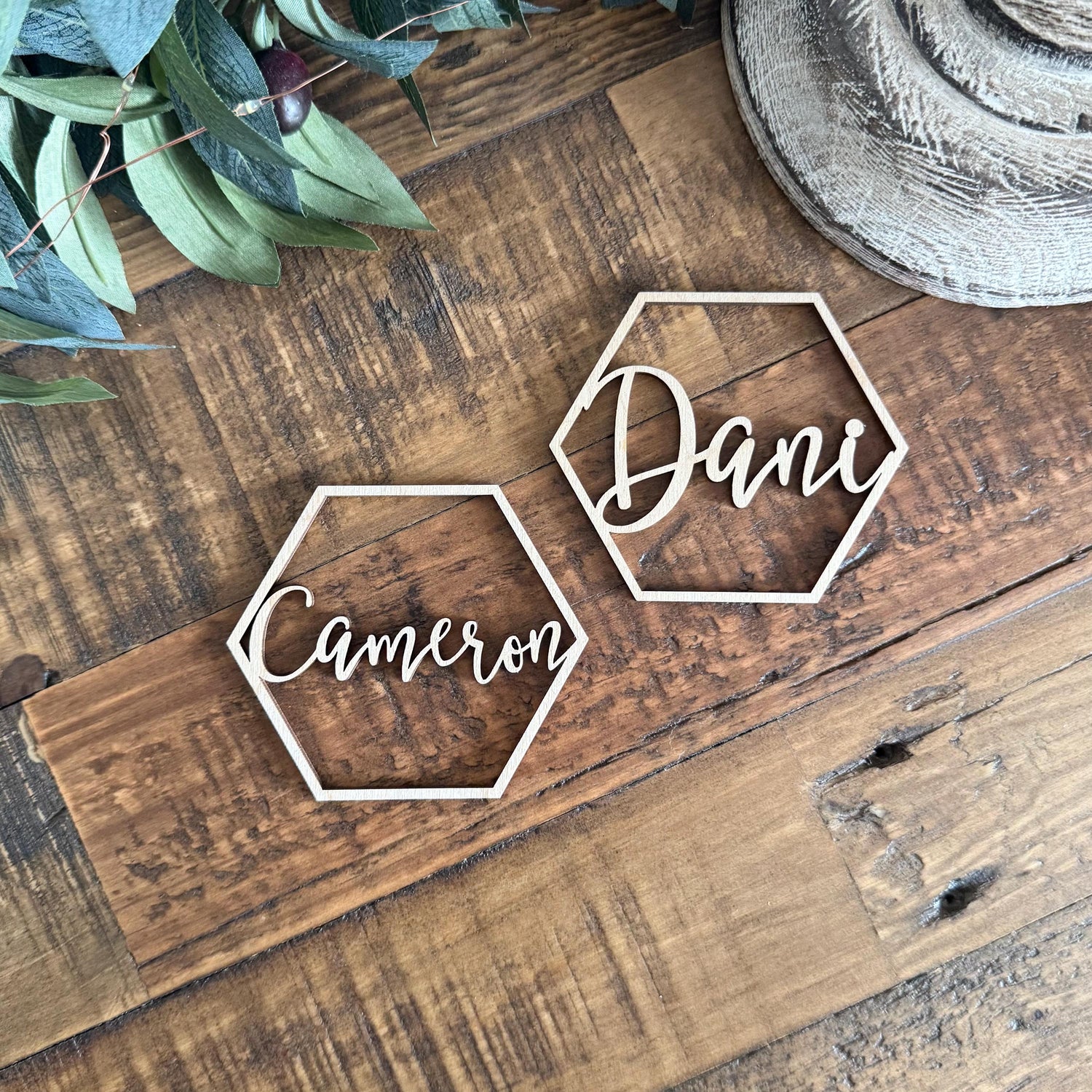 Custom Wedding Place Cards with Names – Personalized Guest Name Cards