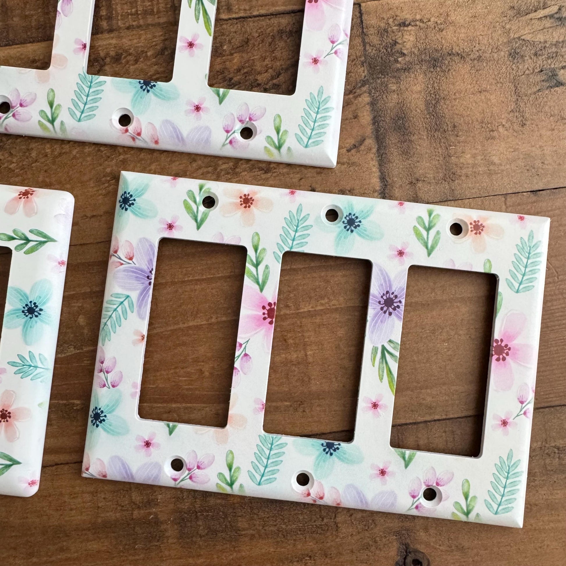 Floral Light Switch Cover, UV Printed Midsize Wall Plate, Decorative Switch & Outlet Cover