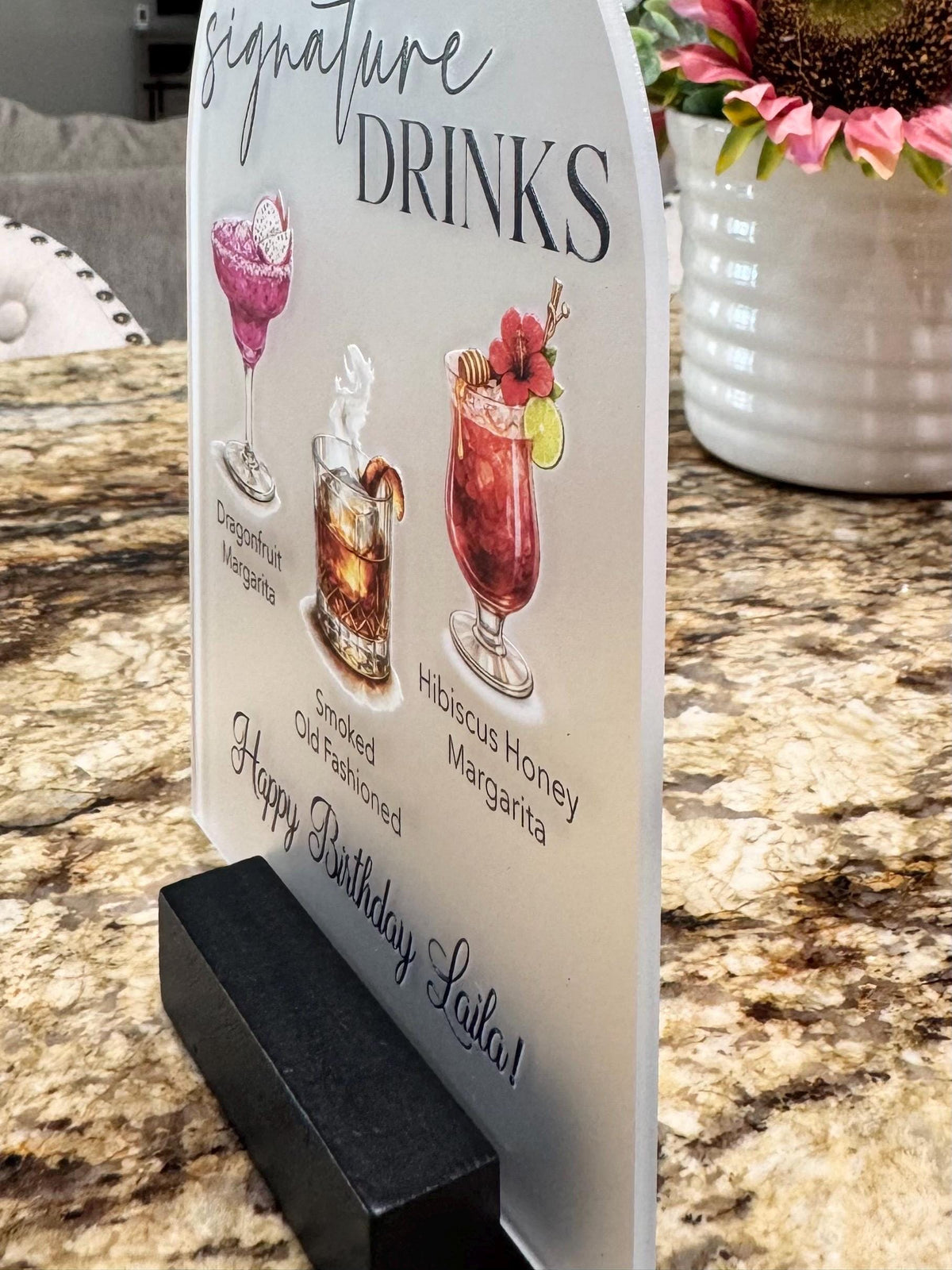 Personalized Signature Drinks Sign, Frosted Acrylic Wedding Bar Menu, Custom Signature Cocktail Sign, Arched Acrylic Reception Bar Menu