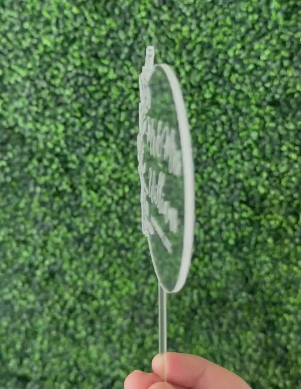 Personalized Wedding Cake Topper with Names - Custom Engraved Clear Acrylic Topper - Mr & Mrs Custom Text Decor